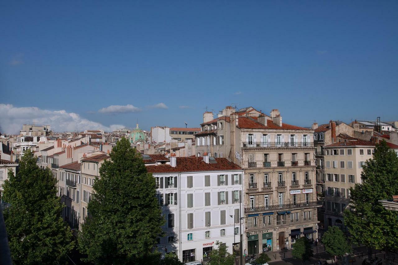 Place au Manege Marseilles Exterior foto